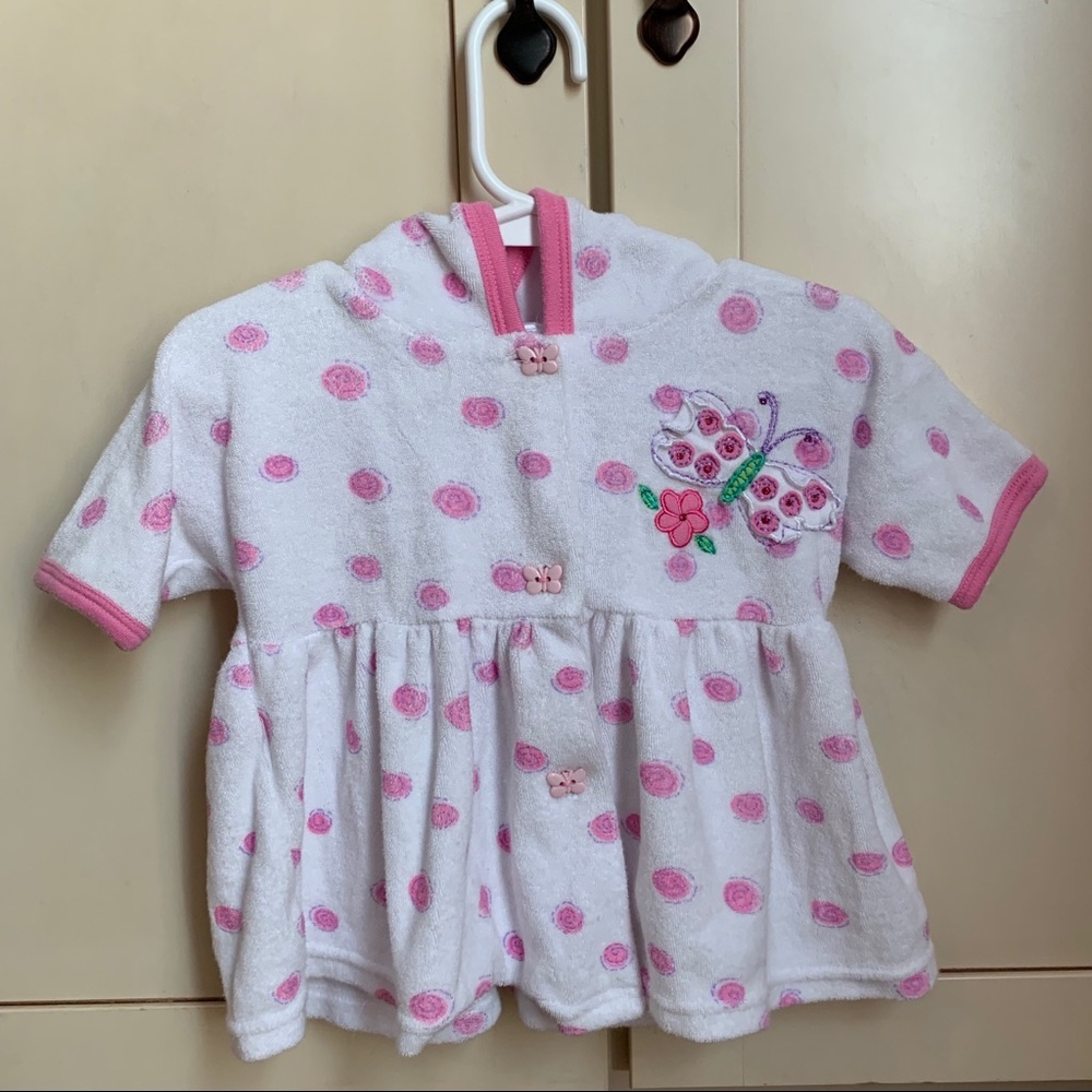 Little Girl’s Hooded Towel Dress